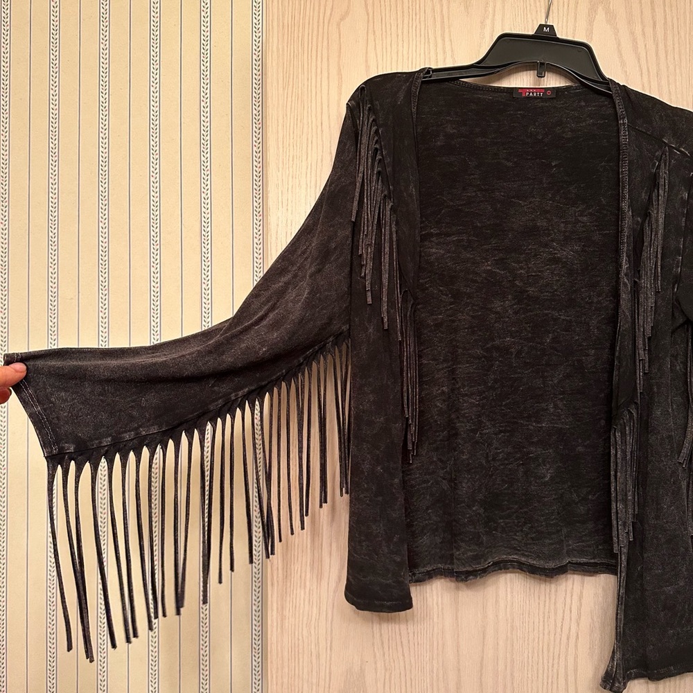 T- Party Fashion Black Cardigan size M